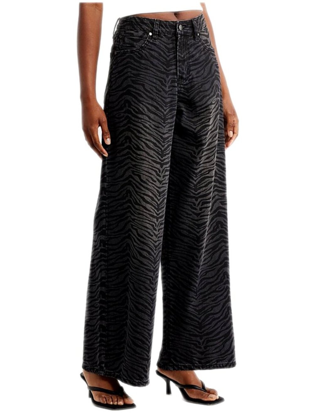 Ptcl Jeans Viola Zebra Print High Waist
Baggy Jeans Black size 28